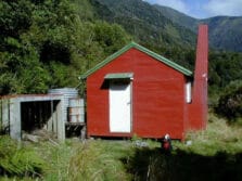 Kiwi Flat Hut