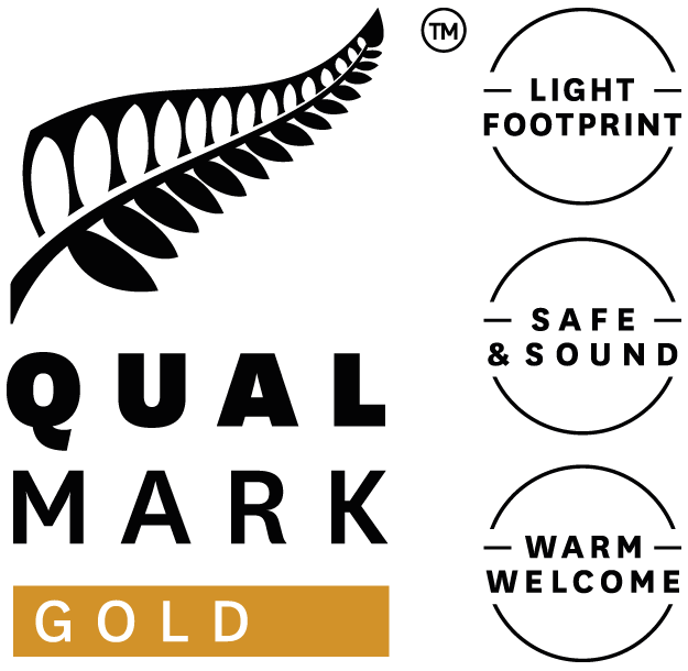 Qualmark Silver Logo